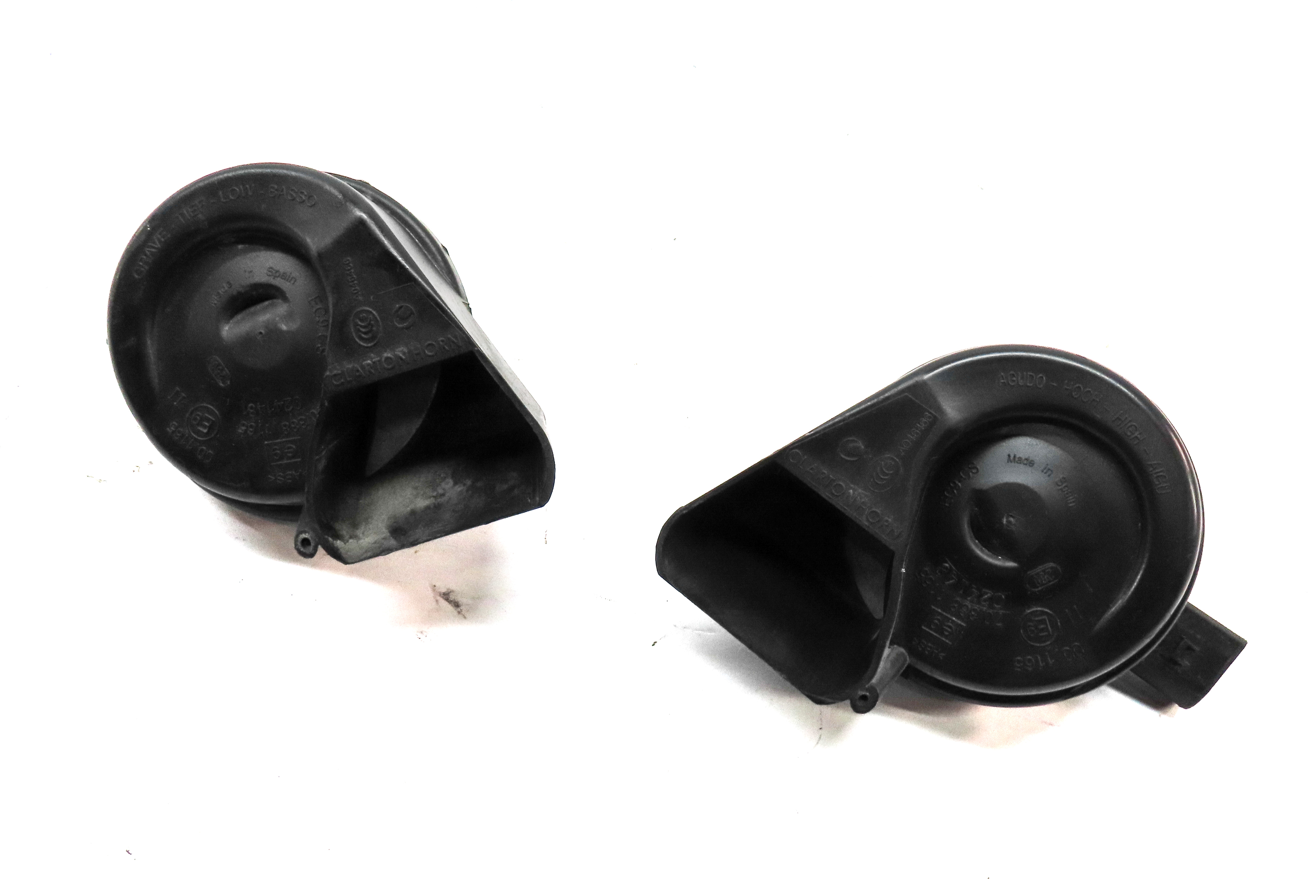 2008-2017 AUDI A4 A5 S4 S5 Q5 (B8 8K 8R 8T) HIGH & LOW TONE SAFETY HORN SET — exact item pictured